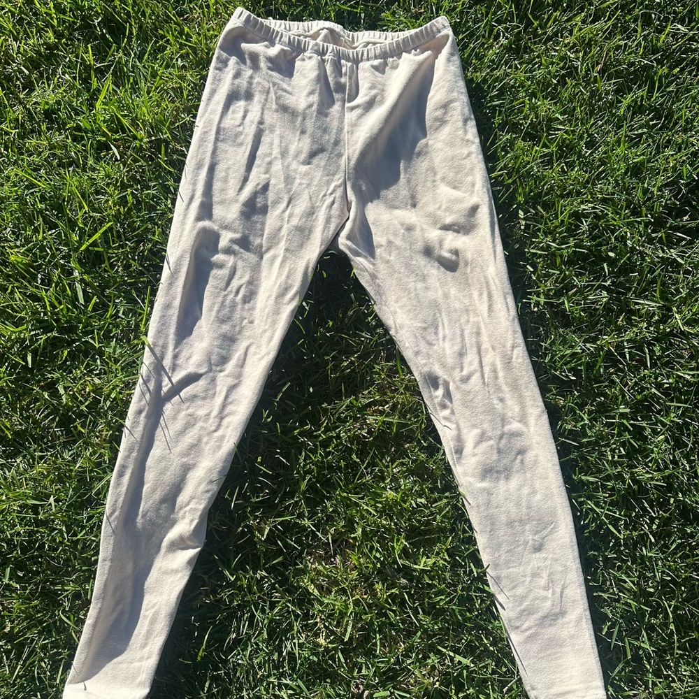 SKIMS Outdoor Basics Leggings in Bone